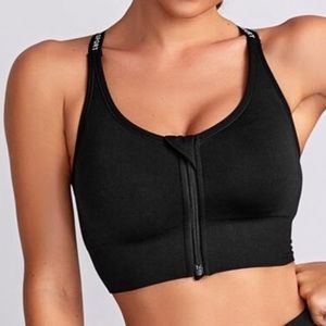 Sports bra “high impact” size medium